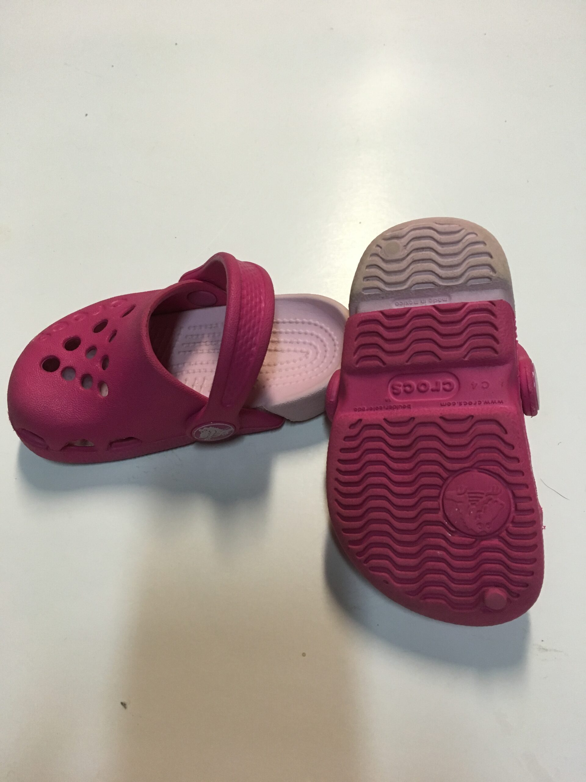 Crocs girls hotsell size 3