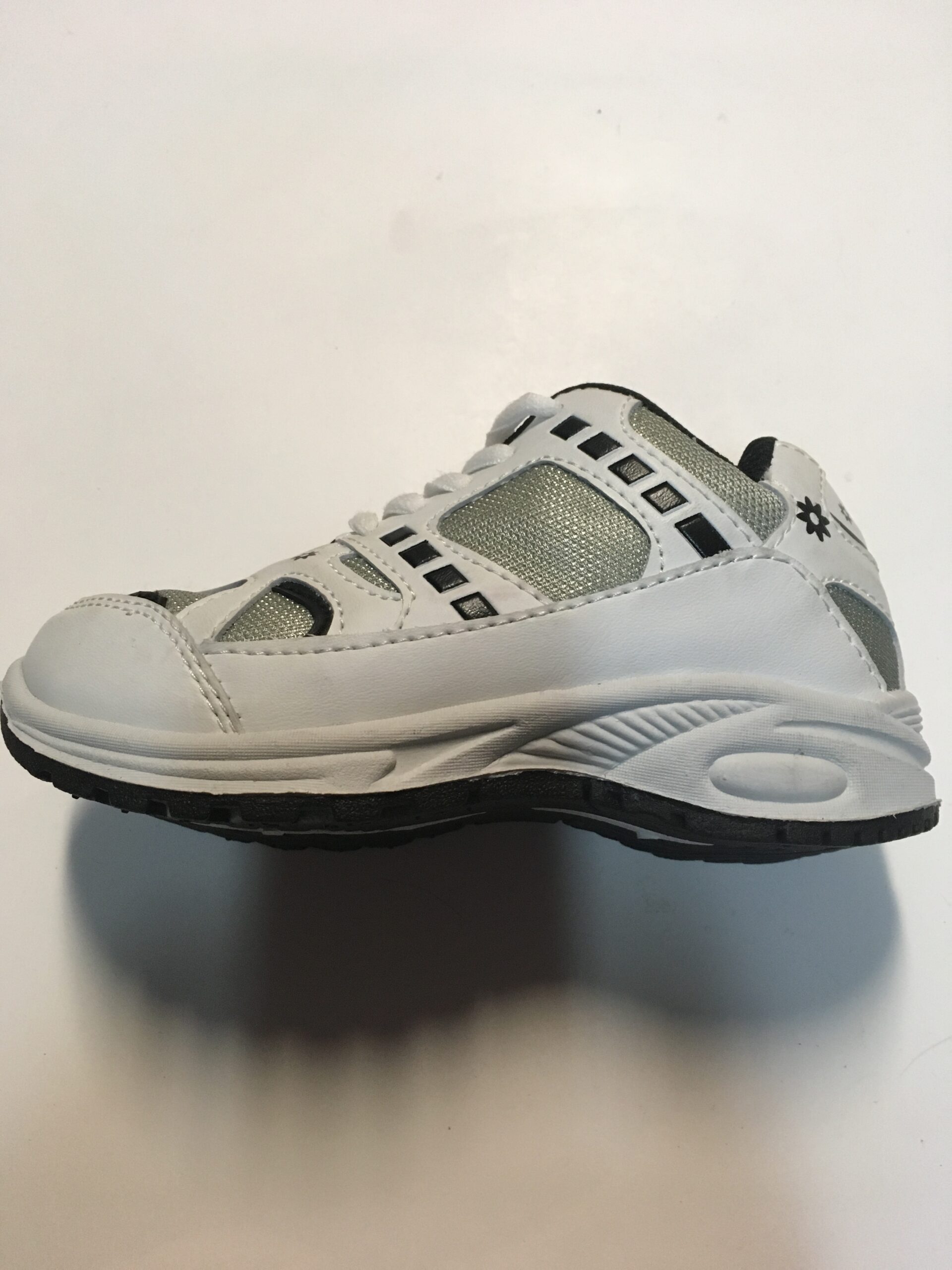 Boys running shoes outlet size 13