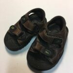 oshkosh sandals (size 3)