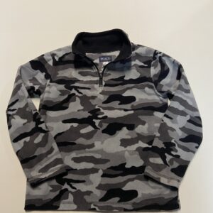 the children's place camo glacier fleece half zip pullover (size 7/8)