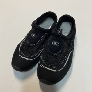 athletic works water shoes (size 13/1)