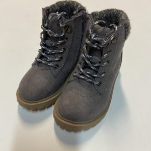 old navy combat Ankle boots (size 7)