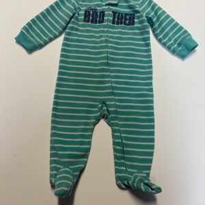 carter's sleeper (9 mos)