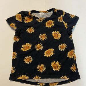 old navy shirt (size 8)