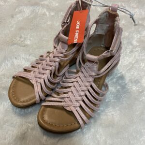 Joe fresh brand new heeled Sandals (size 12)