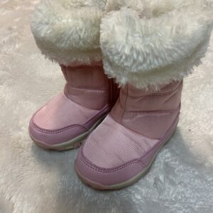 Joe fresh Winter Boots (size 4)
